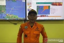 SAR Pangkalpinang hentikan operasi penyelamatan 9 ABK kapal terbakar di pantai Bembang Jebus