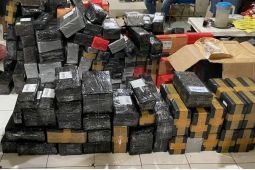 Penjualan daring rokok ilegal terbongkar