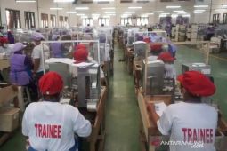 Sekitar 60 persen perusahaan di Ngawi telah terapkan UMK