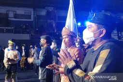Bima Arya ikut berjoget pada penutupan Karnaval Budaya Kongres JKPI