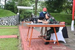 PT Pindad diharapkan dapat berkontribusi penuhi kebutuhan prajurit, pinta Kasad