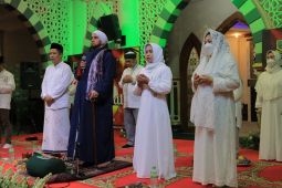 Shalawat akbar tiga tahun kepemimpinan Wali Kota Mojokerto