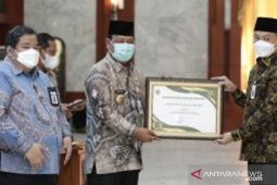 Tanah Bumbu raih penghagaan terbaik penyaluran dana desa se-Kalsel