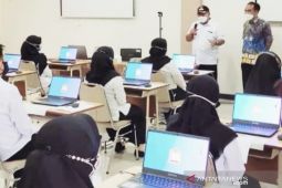 Husairi tinjau pelaksanaan SKB CPNS