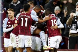 Aston Villa taklukkan Leicester 2-1