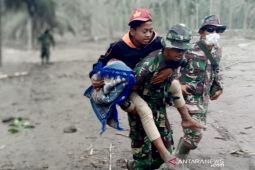 TNI AU kerahkan pasukan khusus bantu evakuasi korban letusan Gunung Semeru