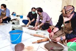 Catatan Akhir Tahun -- ISI Denpasar, dari Bali Bhuwana Rupa, Wall of Fame, hingga Tiga Guru Besar