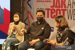Erick Thohir hobi koleksi buku-buku tua