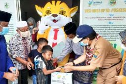 Peserta PWN 2021 sunat 100 anak di Batanghari