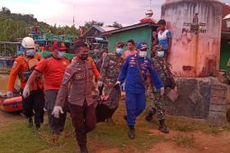 Dua penumpang "speedboat" terbalik di Sungai Kapuas ditemukan meninggal