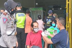 Polisi  gelar vaksinasi keliling