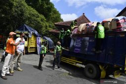 GoTo Salurkan Bantuan Korban APG Gunung Semeru