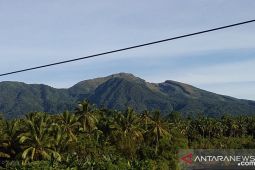 Gunung Awu di Sangihe Sulawesi Utara berstatus Siaga, warga diminta waspada