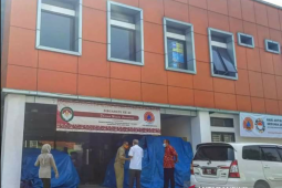 BPBD Karawang sebar perlengkapan prokes menjelang libur Natal dan Tahun Baru
