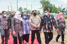 Khofifah apresiasi Pemkot Kediri hibahkan lahan 3,5 hektare untuk sekolah