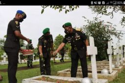 Kodam XII/Tpr peringati Hari Juang dengan ziarah ke makam pahlawan
