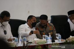 Forkompimda Surabaya konsentrasi pengamanan Natal dan tahun baru mulai 17 Desember