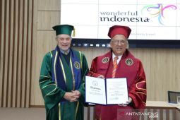Sapta Nirwandar, Pariwisata Halal, dan Gelar Guru Besar Kehormatan