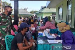 Vaksinasi COVID-19 sudah dilakukan pada 64 persen sasaran di Bangka