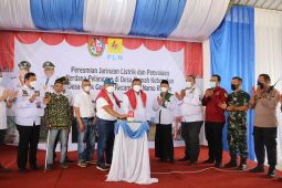 PLN Sumut resmikan listrik desa  di Deliserdang