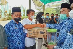 16 UMKM di Merangin dapat bantuan gerobak