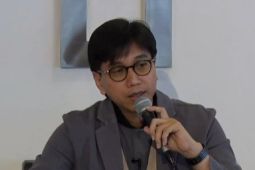 "Sang Penatap Matahari", Novel Inspiratif Sang Duta Syariah