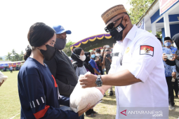 Gubernur Gorontalo minta warga waspadai varian Omicron