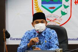 Warga waspada Omicron dengan terapkan prokes