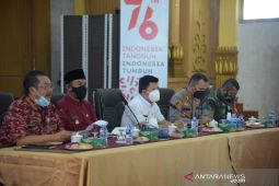 Pejabat Sambas dilarang keluar daerah kecuali ada keperluan mendesak