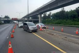 Tol Jakarta-Cikampek sempat terapkan "contraflow" akibat lalulintas padat