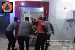 Seorang meninggal dan beberapa rumah rusak akibat angin kencang di Jember