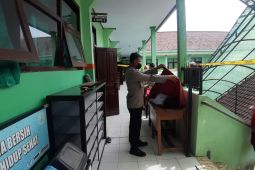 Polisi selidiki kasus siswi SMA Srengat Blitar bunuh diri di sekolah