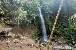 Warga Rejang Lebong kembangkan wisata air terjun