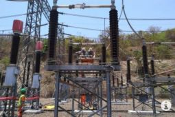 PLN Jatim beri 713 sambungan listrik gratis kepada warga prasejahtera di Situbondo