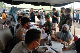 Mukomuko turunkan OPD bantu percepatan vaksinasi untuk warga