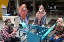 Mahasiswa Untag ciptakan "roll streaping" untuk bantu UMKM