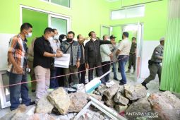 Wabup Garut cari tahu ada tidaknya kelalaian dalam kasus robohnya bangunan puskesmas