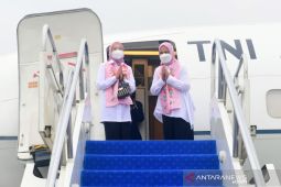 Iriana Jokowi tinjau vaksinasi anak di Bandung