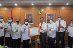BKKBN Jatim raih predikat WBBM 2021