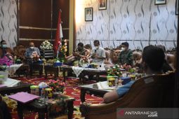 Bupati targetkan 70 persen vaksinasi COVID-19 di Tanah Laut sebelum tahun 2022