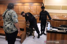 Tim Jibom Gegana sterilisasi gereja jelang Natal