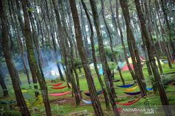 Tempat wisata Purwakarta diizinkan buka saat libur Natal dan tahun baru