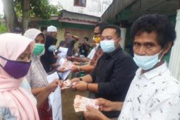 Pemdes Gunung Intan salurkan BLT DD kepada masyarakat penerima