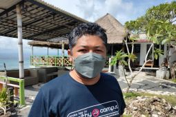 "Udayana Central" gelorakan pelarangan iklan rokok