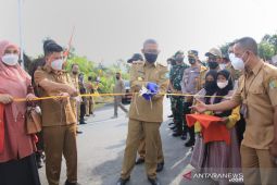 Gubernur Kalbar resmikan jalan provinsi di Teluk Keramat