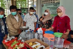 Pelatihan pembuatan Eco Enzym dari sampah organik