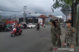 Tim Yustisi Denpasar tingkatkan pemantauan prokes jelang malam tahun baru