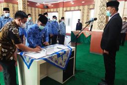 Sekda Merangin lantik pejabat eselon tiga dan empat