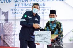 Dua pondok pesantren di Bangka Barat terima bantuan dari PT Timah