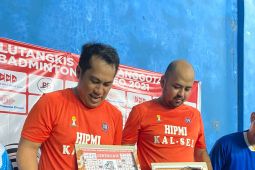 Faisal/Ilham juara Badminton Borneo